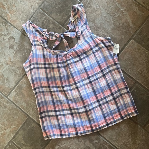 ⭐️BOGO FREE⭐️ NWT Old Navy Linen/Cotton Tie-back Tank - Picture 6 of 9